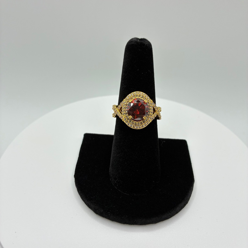 Bomb Party Ring Women Size 7.5 Gold Red Round Halo Infinity Band Statement Ring